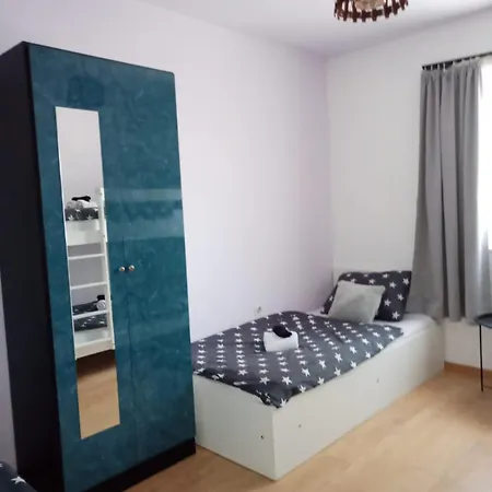 Dane I Ivana Apartment